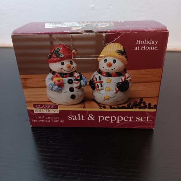 Holiday at Home Snowman Family Snowman Salt & Pepper Shakers. NIB. Earthenware. - Picture 6 of 6